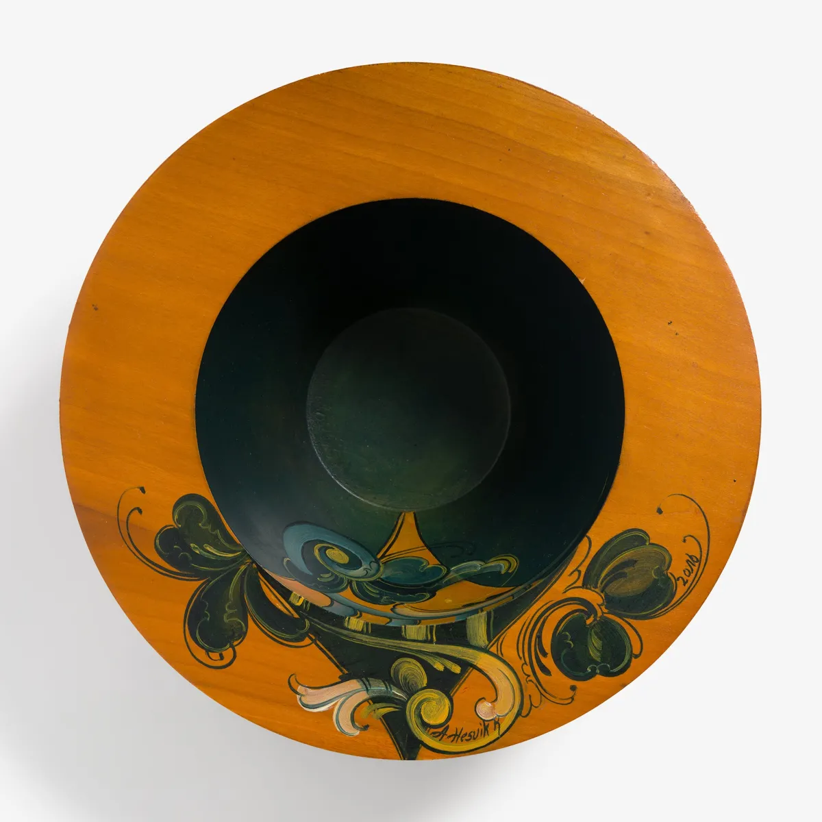 Vesterheim Rosemaling-Bowl with Rosemaling by Anne Hesvik