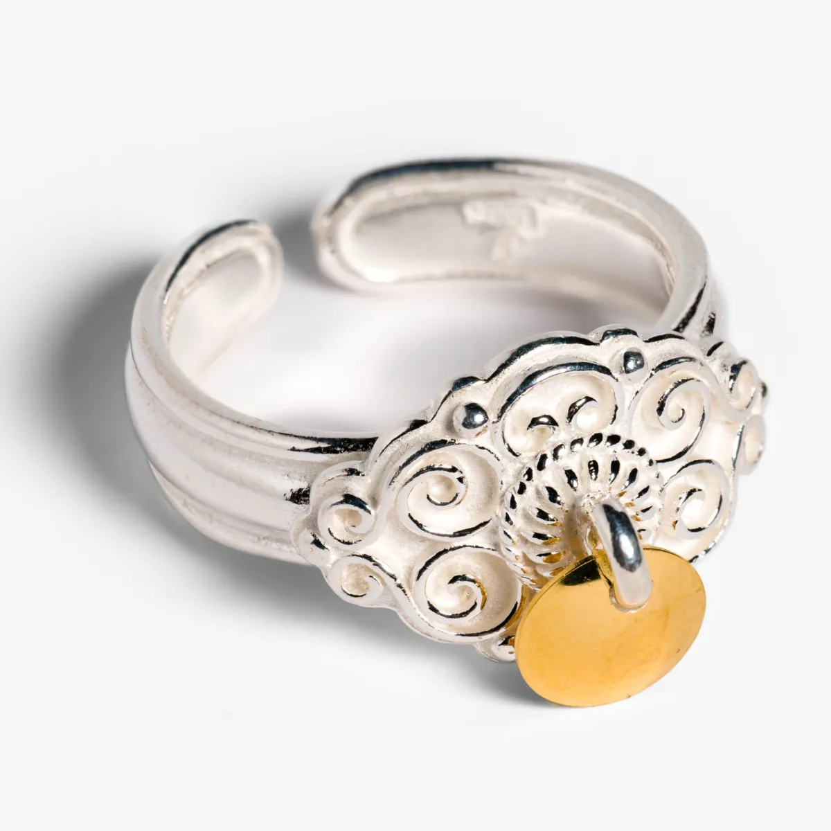 Vesterheim Sølje Jewelry-Bunad Ring with Spoon by Sylvsmidja