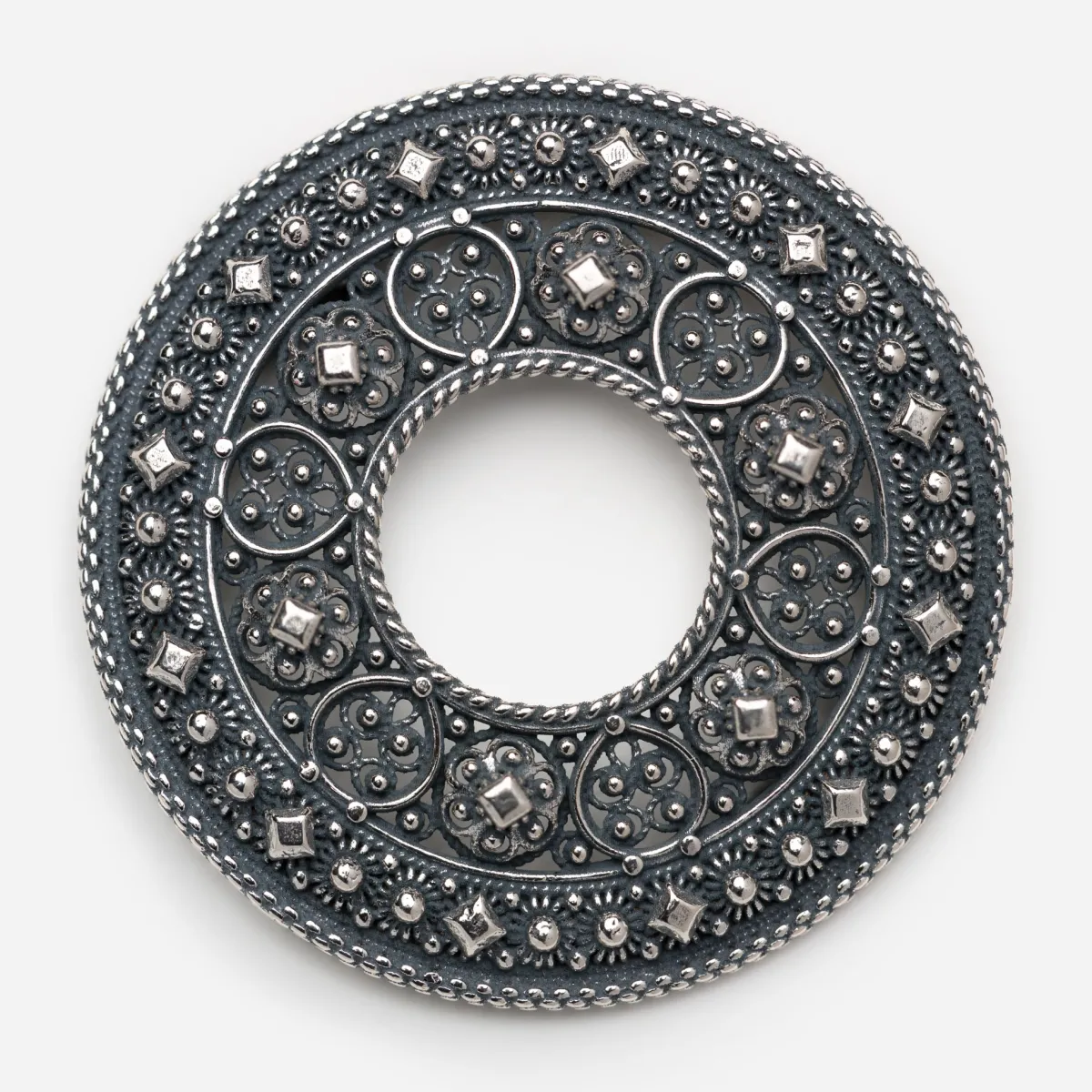 Vesterheim Sølje Jewelry-Circle Hair Tie by Sylvsmidja