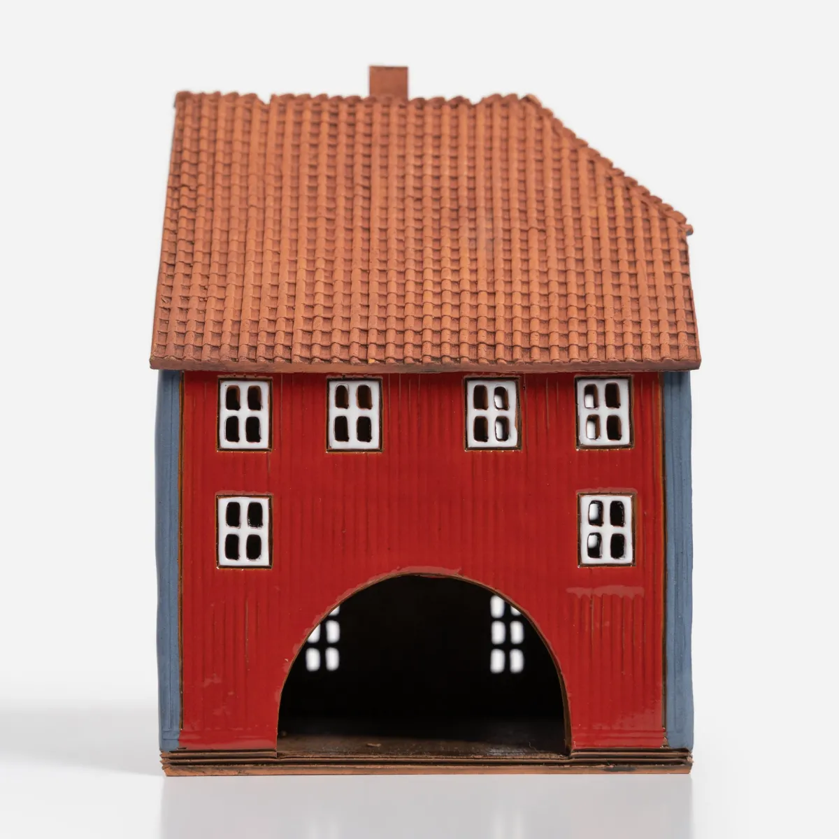 Vesterheim Ceramics | Décor & Figurines-Red and Blue Trondheim House 9 by Nordic Dreams